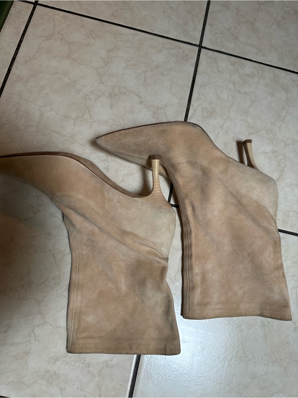 rag & bone Tan Suede Pointed-Toe Kitten Heel Ankle Boots